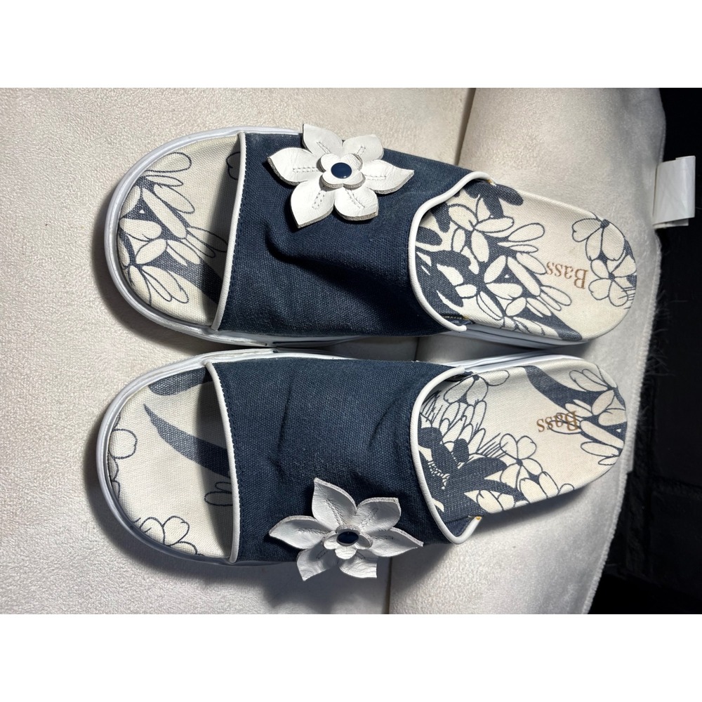 Bass Margaritaville Women 8 M Navy Blue Floral Canvas Flower Slide Sandals Shoes
